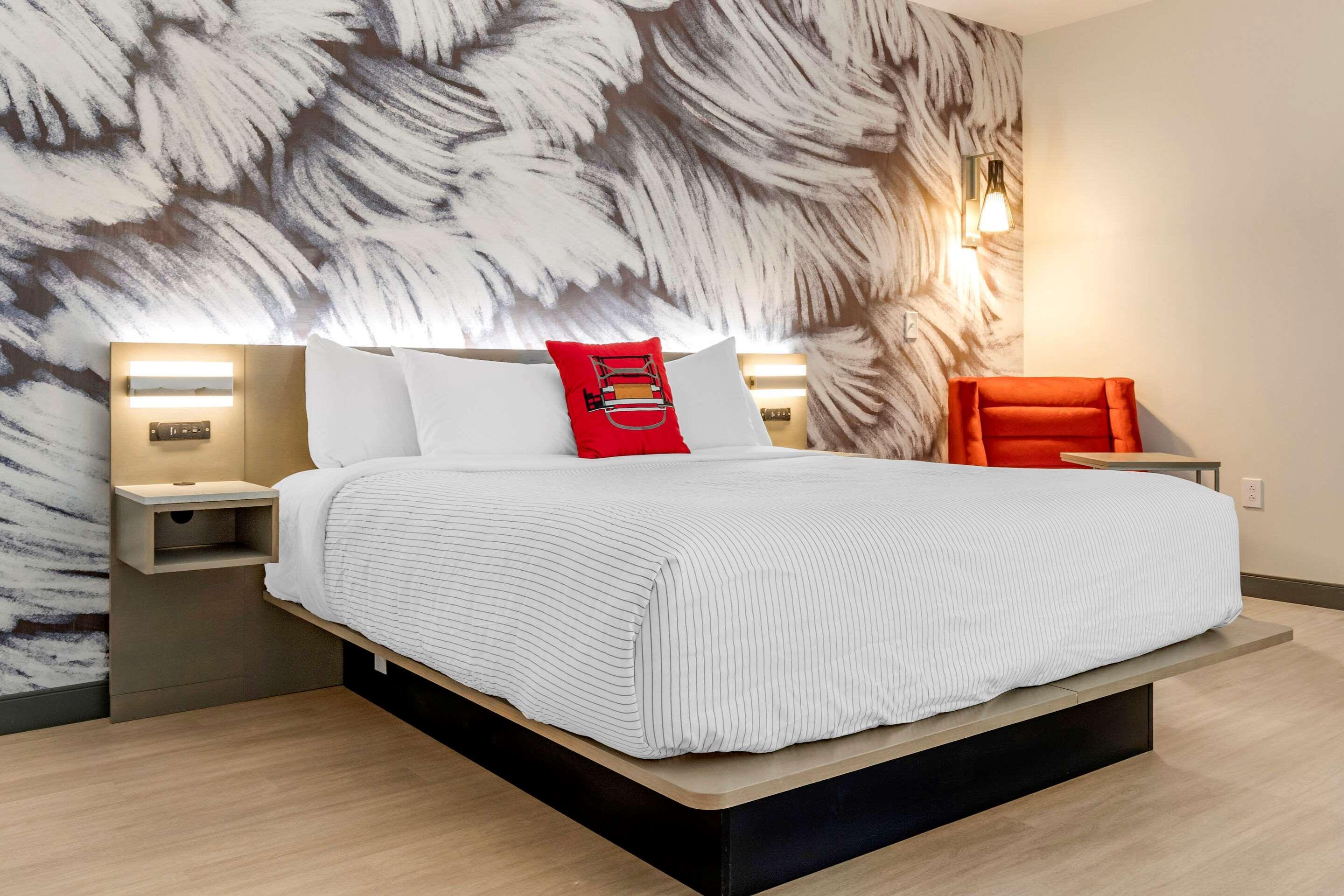 Cambria Hotel Rock Hill - University Center Bagian luar foto