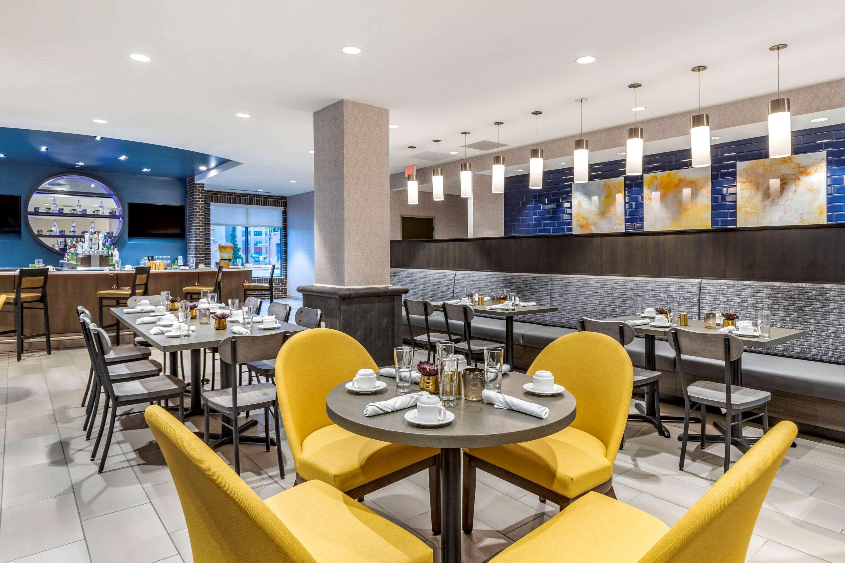 Cambria Hotel Rock Hill - University Center Bagian luar foto