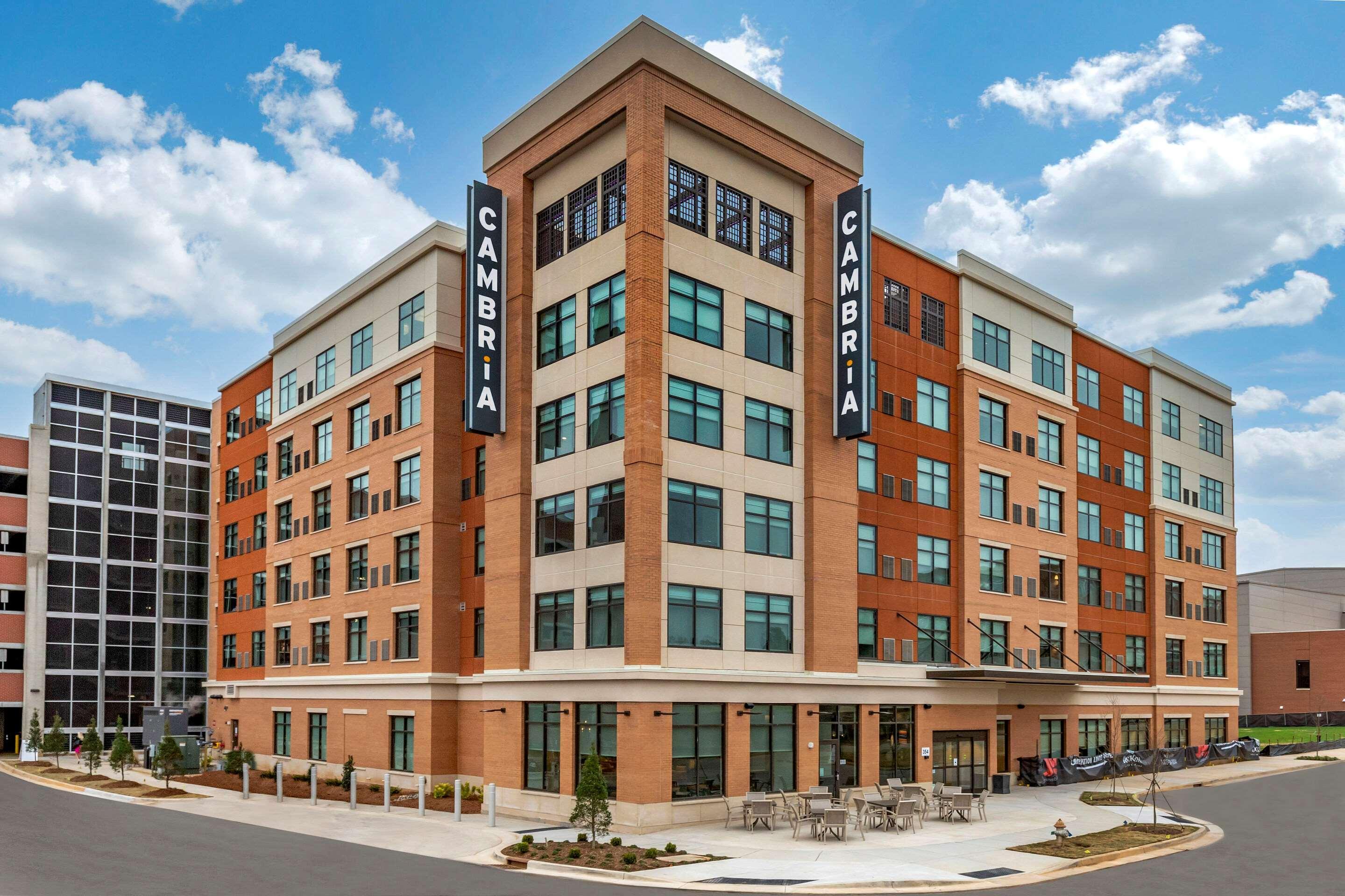 Cambria Hotel Rock Hill - University Center Bagian luar foto