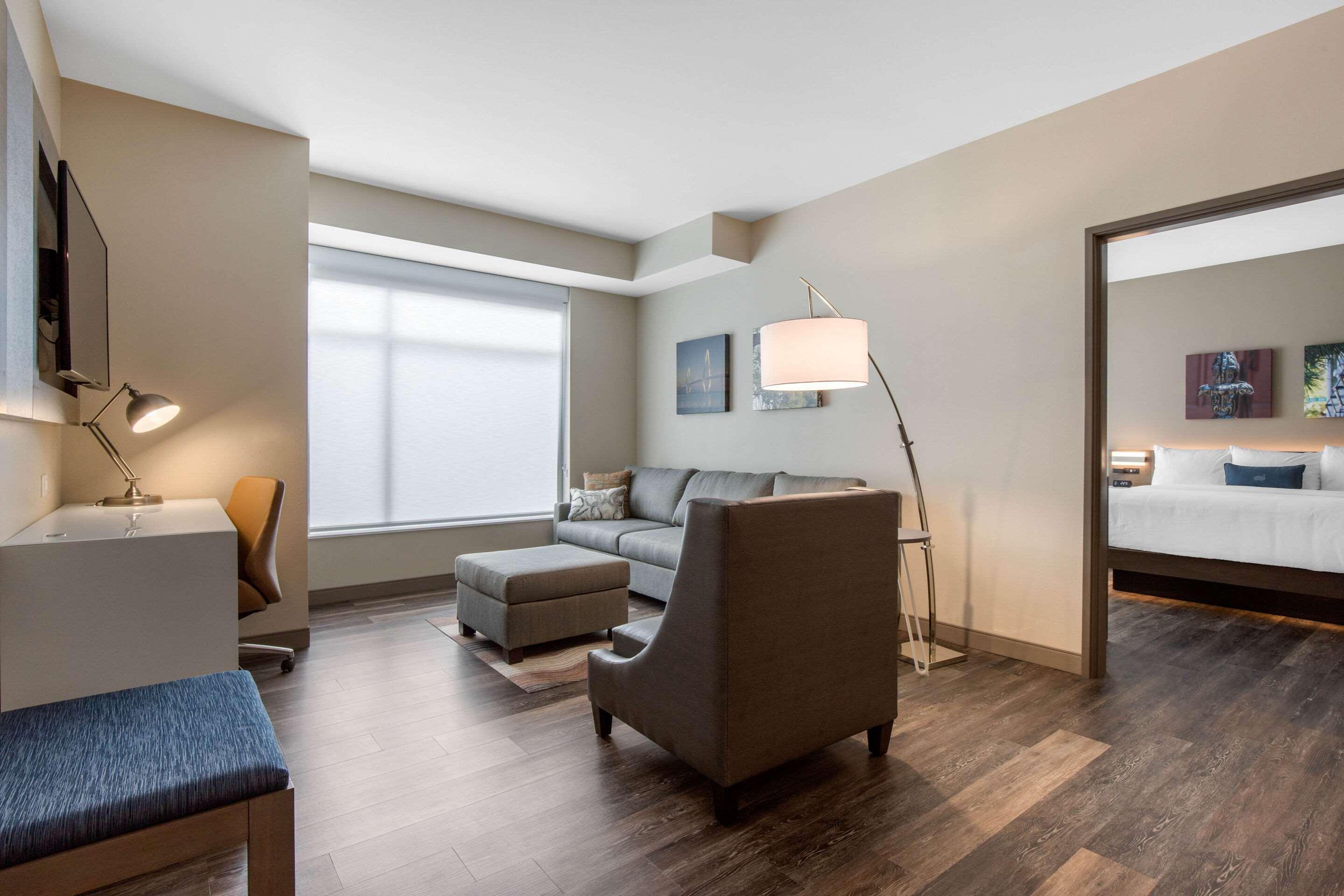 Cambria Hotel Rock Hill - University Center Bagian luar foto