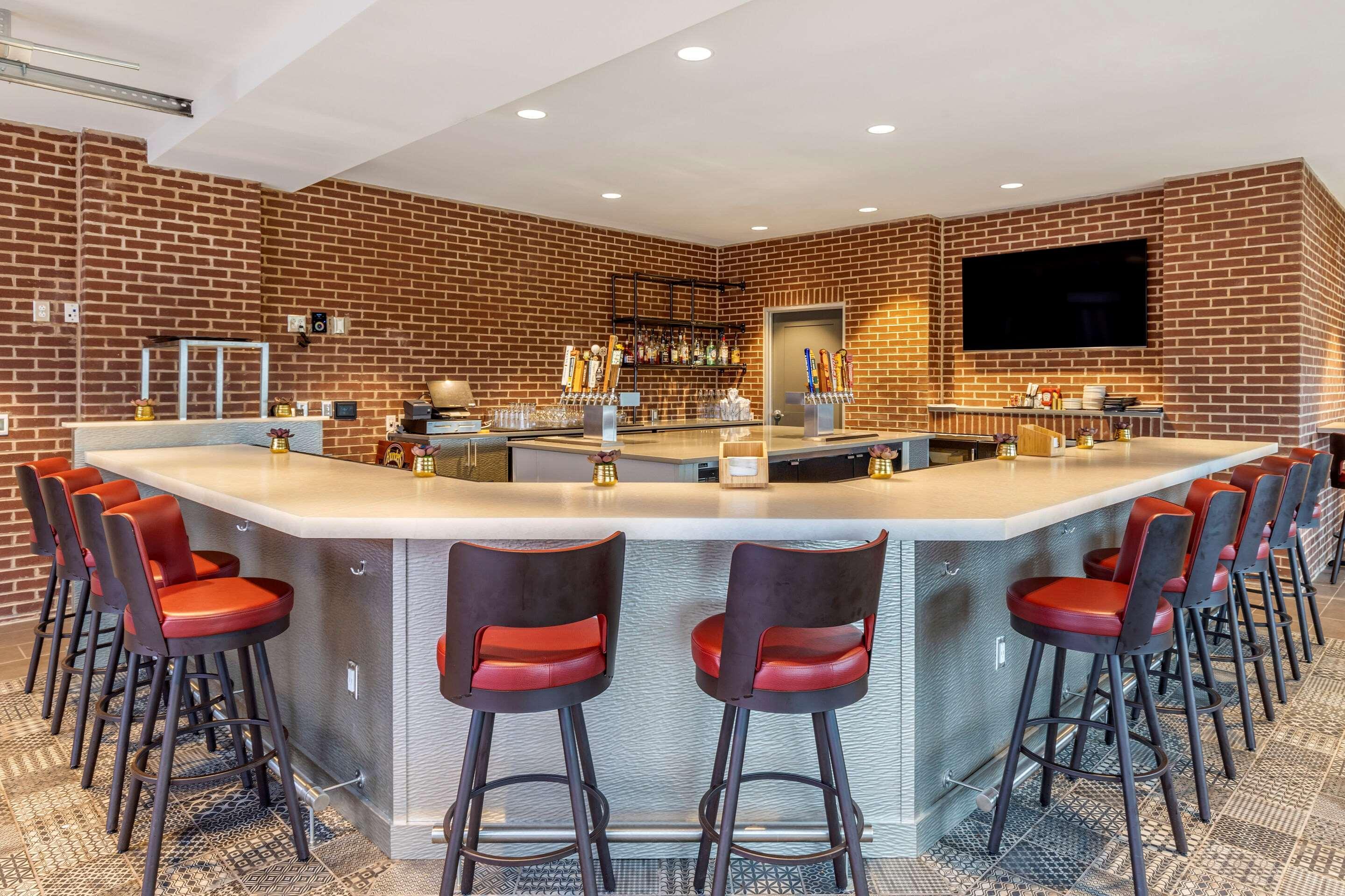 Cambria Hotel Rock Hill - University Center Bagian luar foto