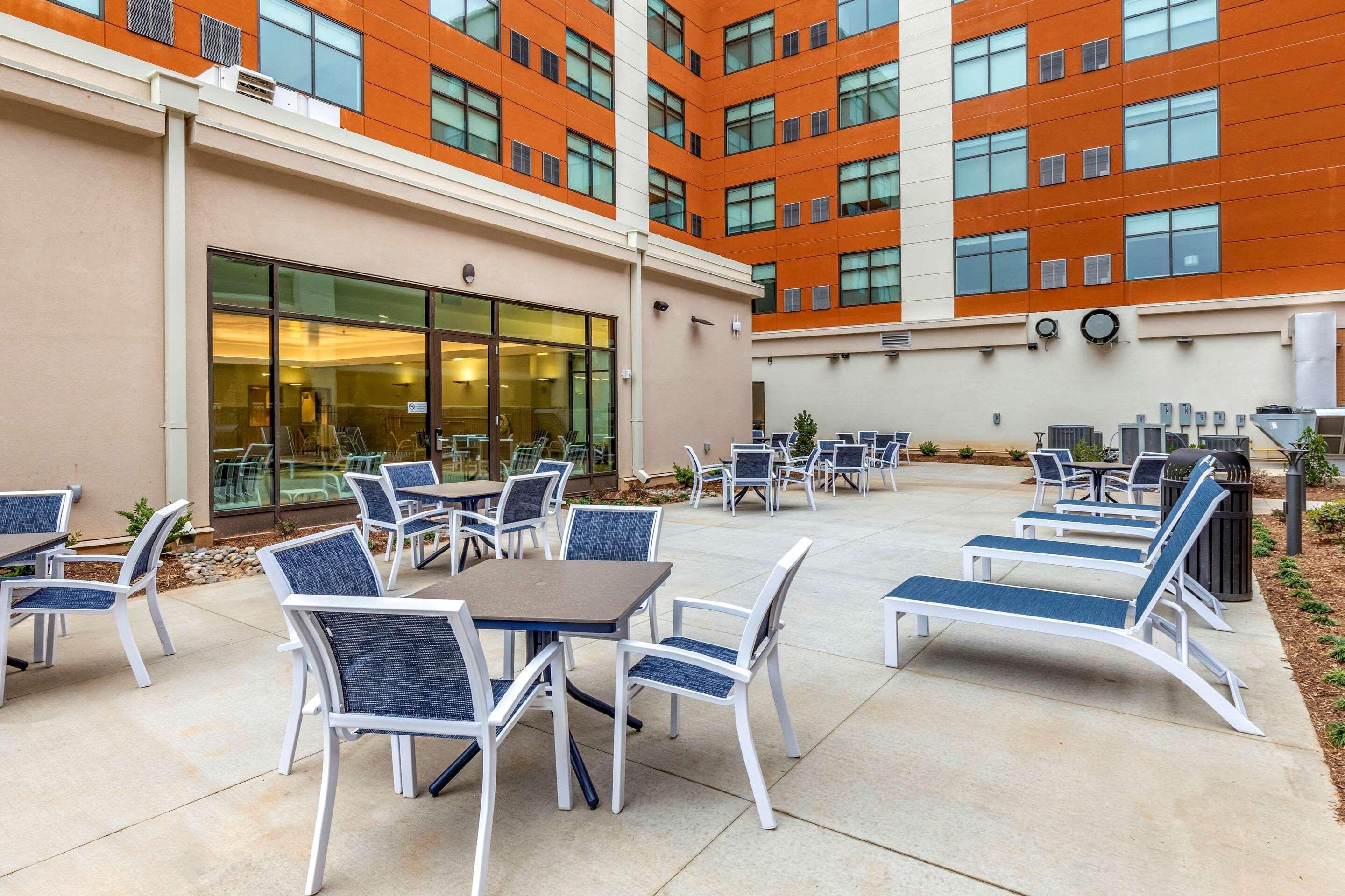 Cambria Hotel Rock Hill - University Center Bagian luar foto
