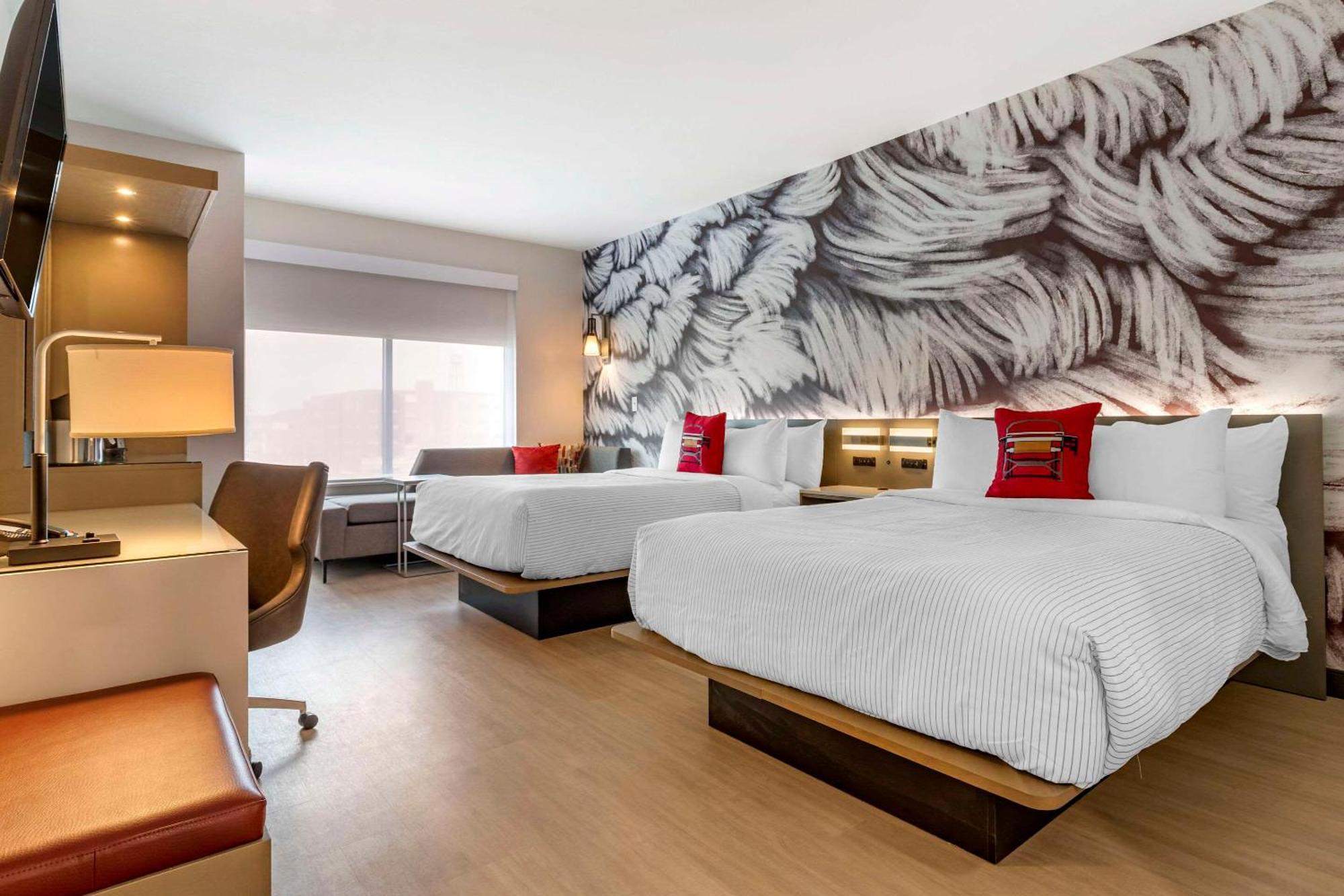 Cambria Hotel Rock Hill - University Center Bagian luar foto